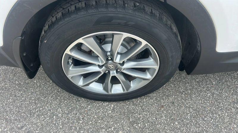 2018 Hyundai Santa Fe SE