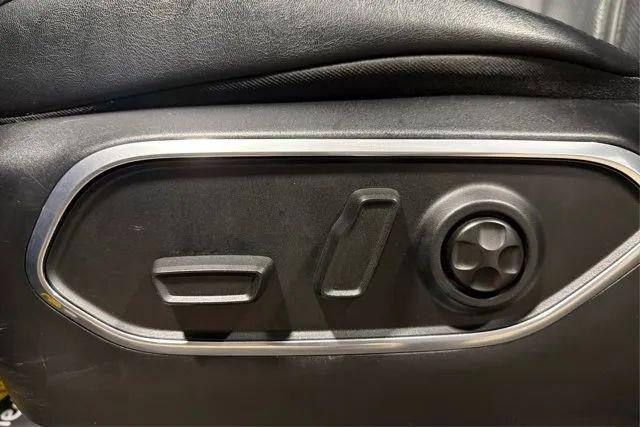 2024 Jeep Wagoneer Series II Carbide