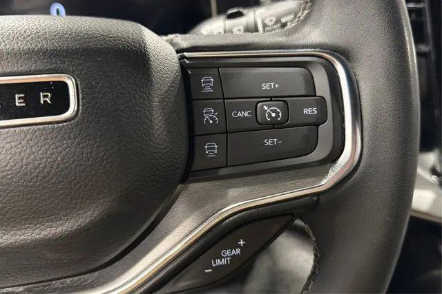 2024 Jeep Wagoneer Series II Carbide