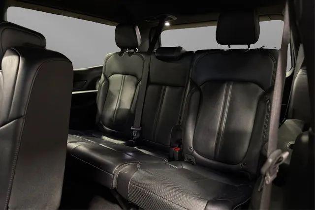 2024 Jeep Wagoneer Series II Carbide
