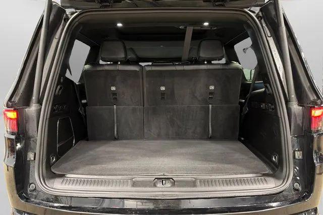 2024 Jeep Wagoneer Series II Carbide