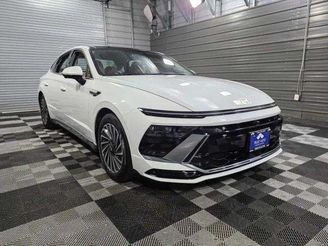 2025 Hyundai Sonata Hybrid Limited