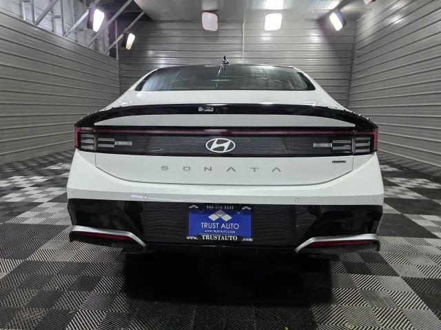 2025 Hyundai Sonata Hybrid Limited