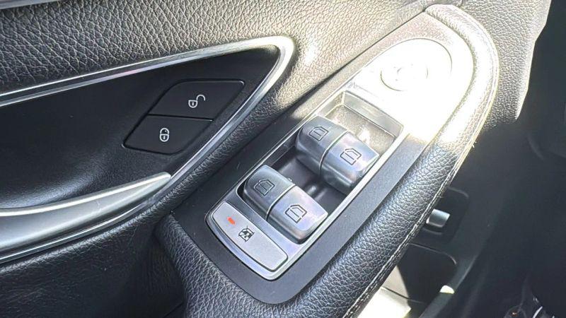 2019 Mercedes-Benz C-CLASS C 300 4MATIC