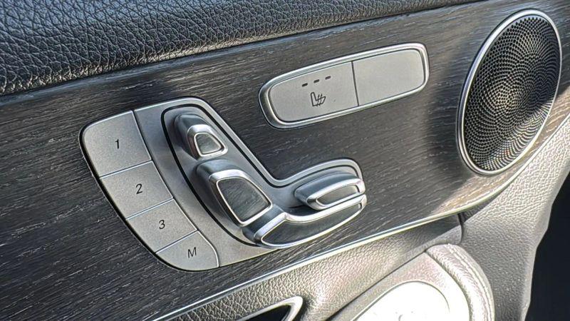 2019 Mercedes-Benz C-CLASS C 300 4MATIC
