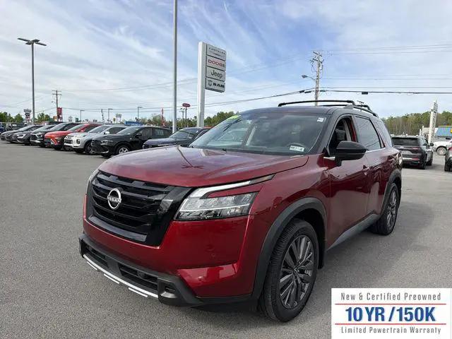 2024 Nissan Pathfinder SL 4WD for sale in Summersville, WV