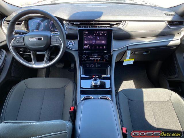 2026 Jeep Grand Cherokee Altitude 4x4