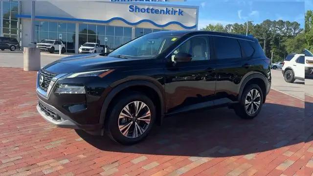 2023 Nissan Rogue SV FWD