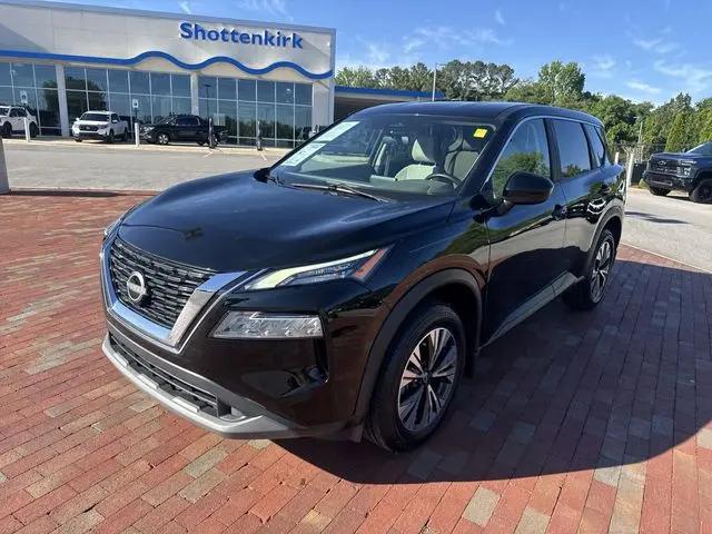 2023 Nissan Rogue SV FWD