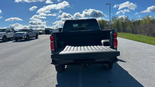 2026 Chevrolet Silverado 2500HD Crew Cab, Standard Bed, LT, 4WD