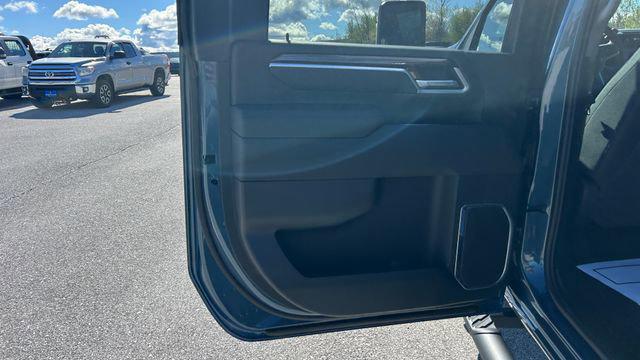 2026 Chevrolet Silverado 2500HD Crew Cab, Standard Bed, LT, 4WD