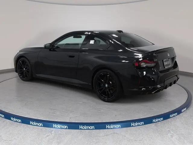 2023 BMW M240 i