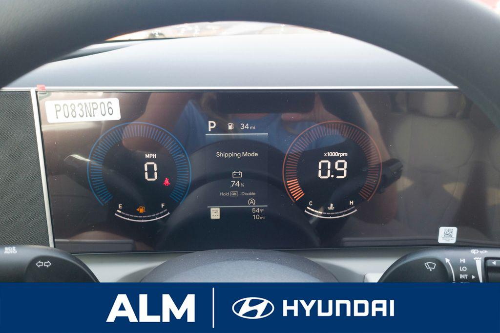 New 2026 Shimmering Silver HYUNDAI SEL FWD image 31