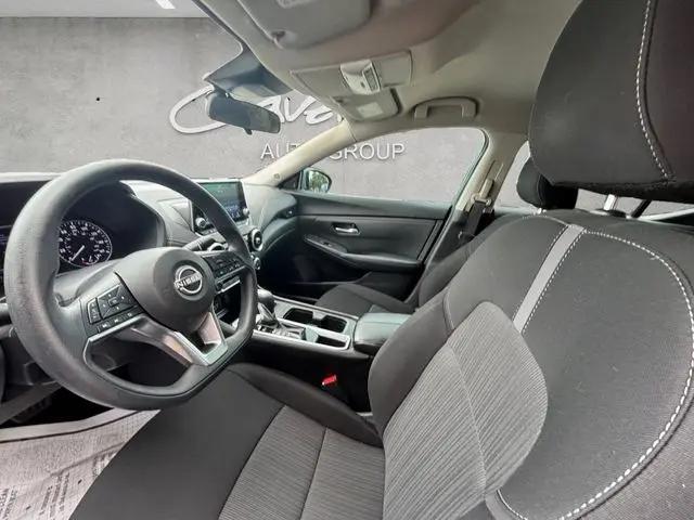 2024 Nissan Sentra SV Xtronic CVT