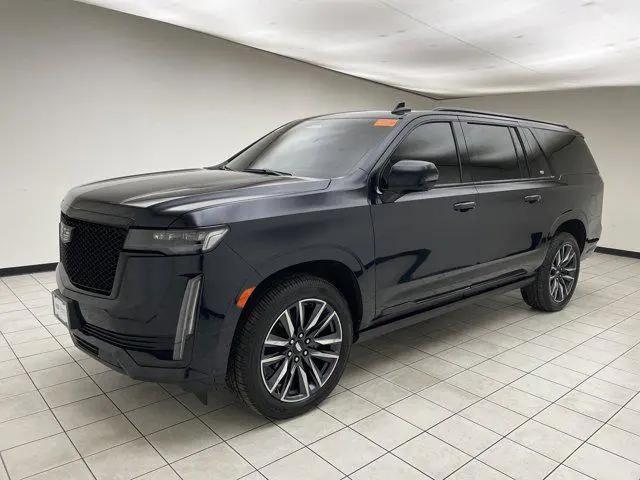 2021 Cadillac Escalade ESV 4WD Sport Platinum for sale in Sheboygan, WI