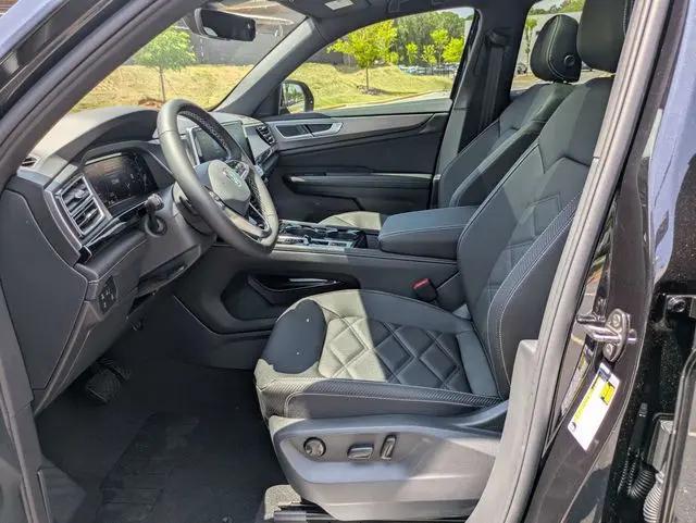 2026 Volkswagen Atlas Cross Sport SE with Technology