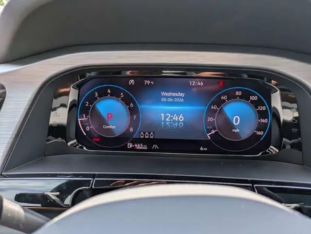 2026 Volkswagen Atlas Cross Sport SE with Technology