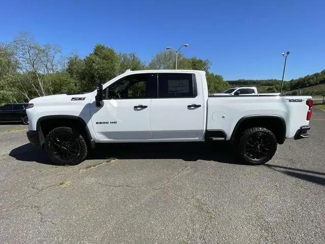 2026 Chevrolet Silverado 2500HD Crew Cab, Standard Bed, LTZ, 4WD