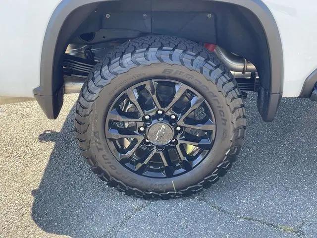 2026 Chevrolet Silverado 2500HD Crew Cab, Standard Bed, LTZ, 4WD