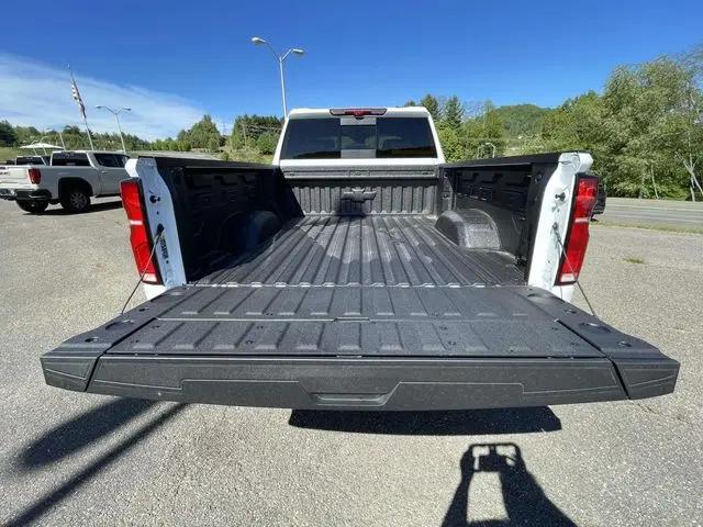 2026 Chevrolet Silverado 2500HD Crew Cab, Standard Bed, LTZ, 4WD
