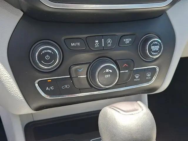 2021 Jeep Cherokee Latitude Plus FWD