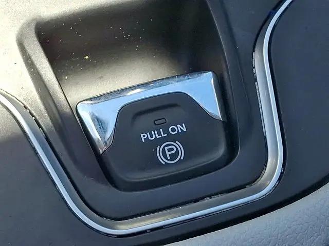 2021 Jeep Cherokee Latitude Plus FWD