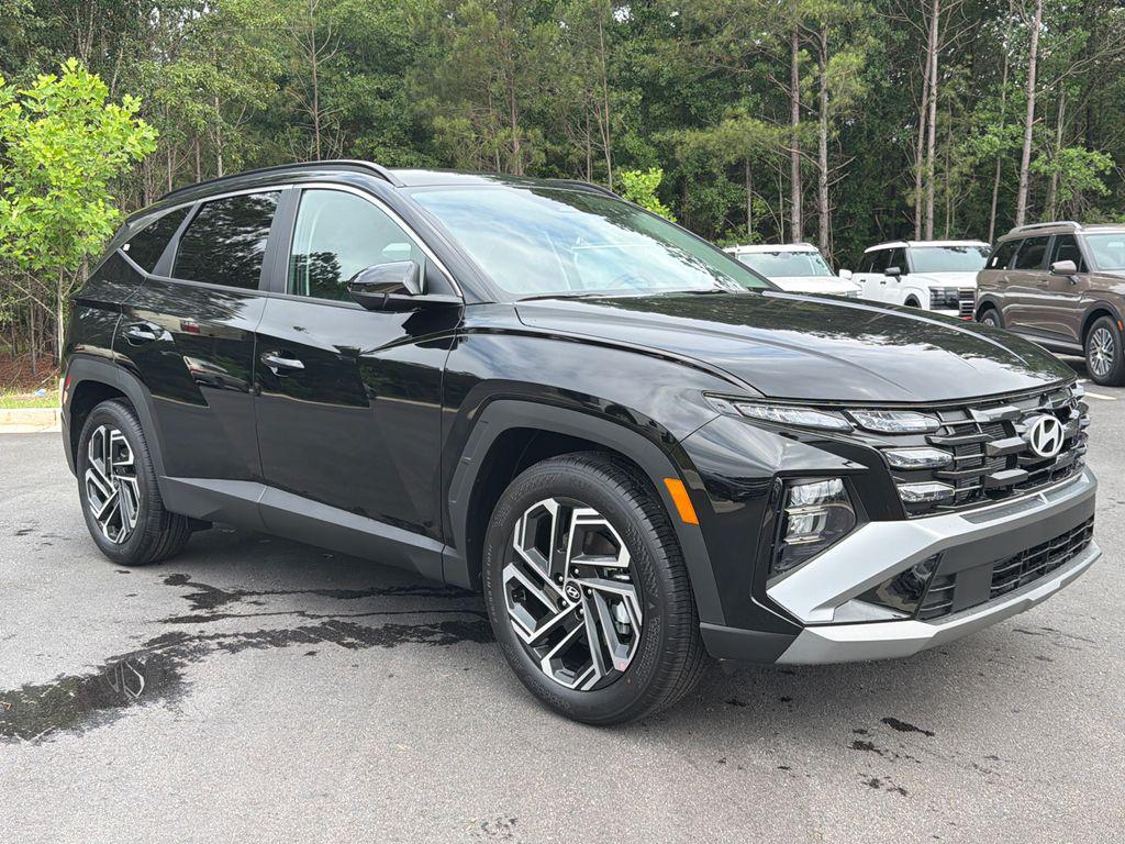 New 2026 Black HYUNDAI SEL FWD image 8