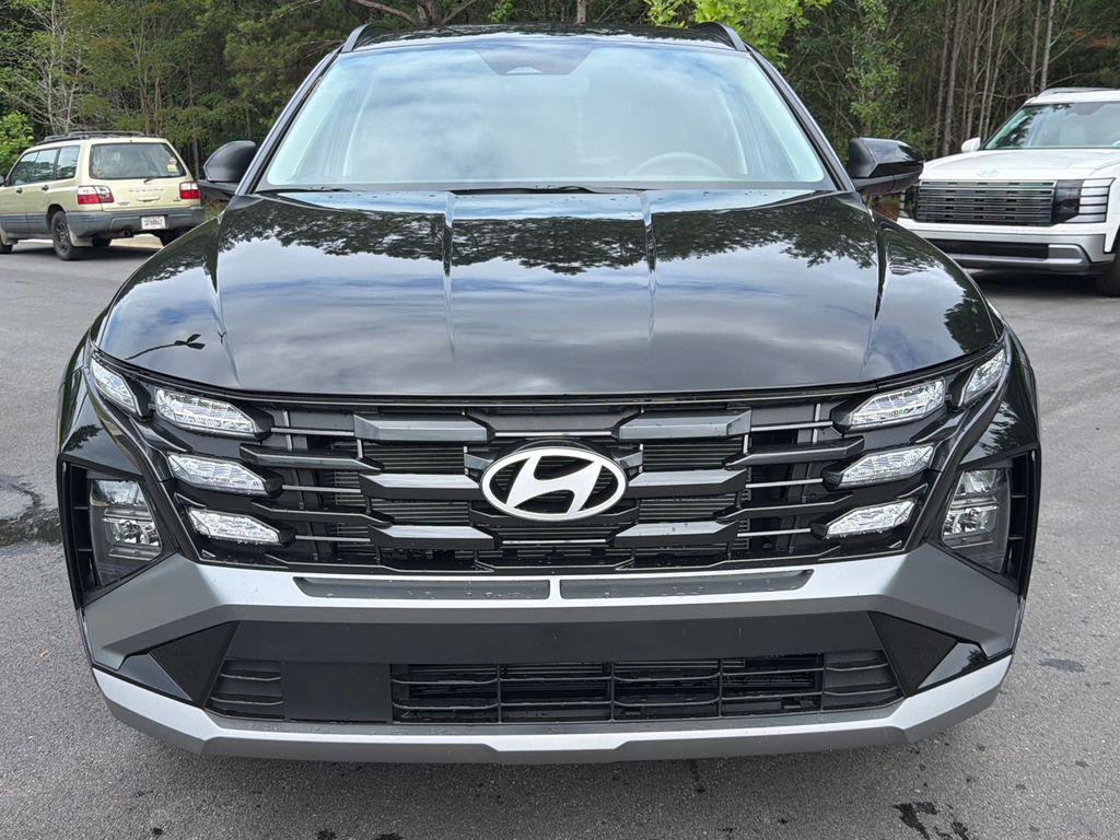 New 2026 Black HYUNDAI SEL FWD image 9