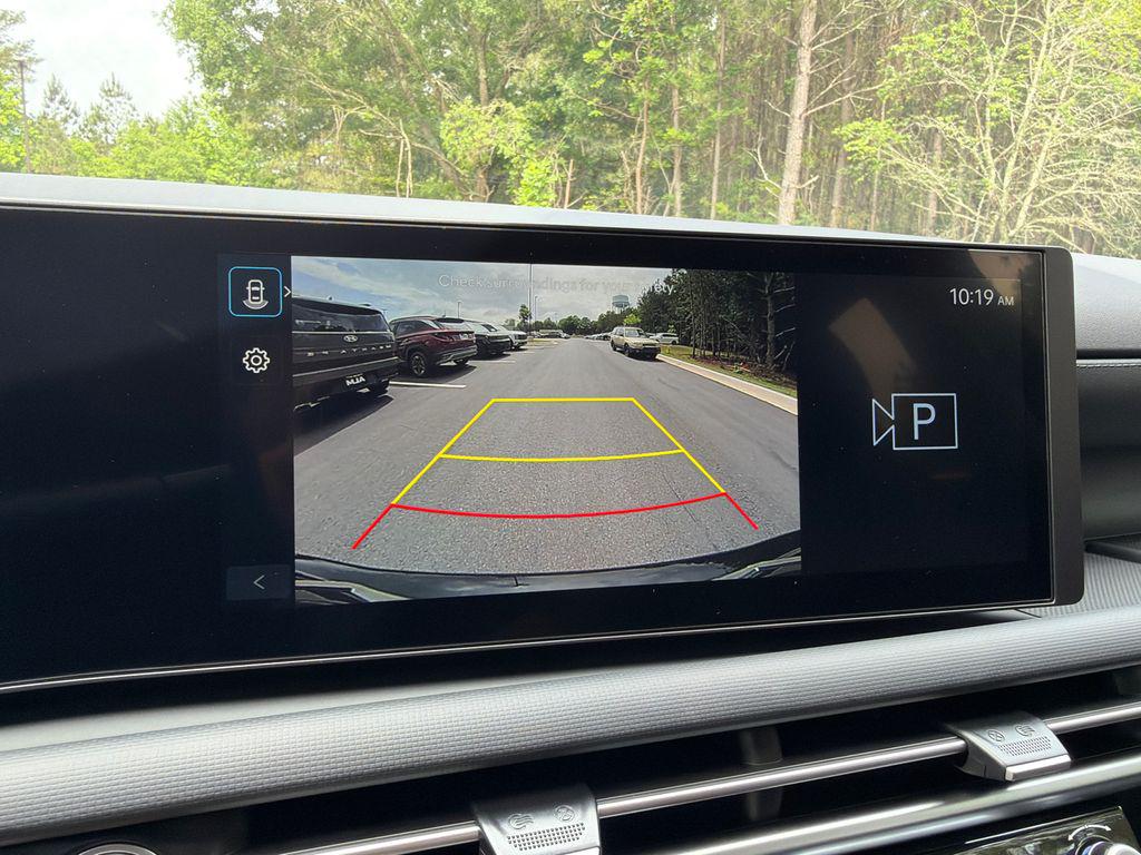 New 2026 Black HYUNDAI SEL FWD image 22