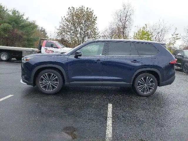 2025 Toyota Grand Highlander Hybrid Platinum MAX