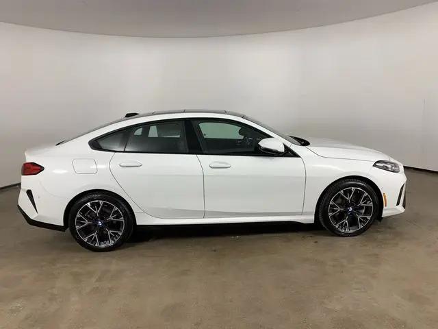 2025 BMW Coupe xDrive