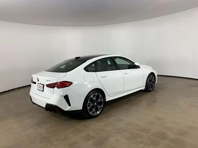 2025 BMW Coupe xDrive