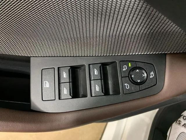 2025 BMW Coupe xDrive