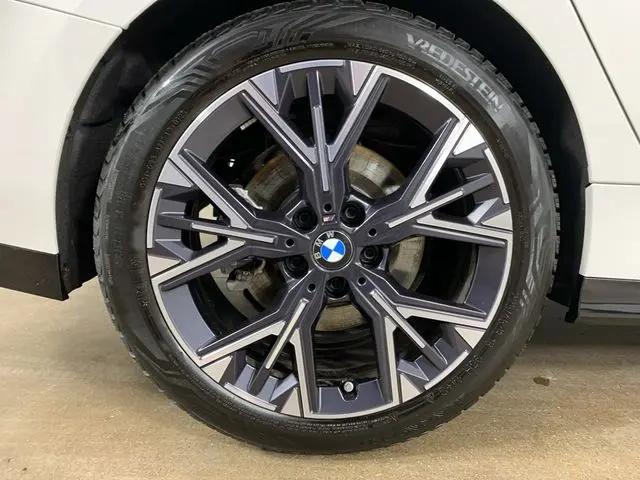 2025 BMW Coupe xDrive