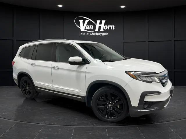 2020 Honda Pilot AWD Touring 8 Passenger for sale in Sheboygan, WI