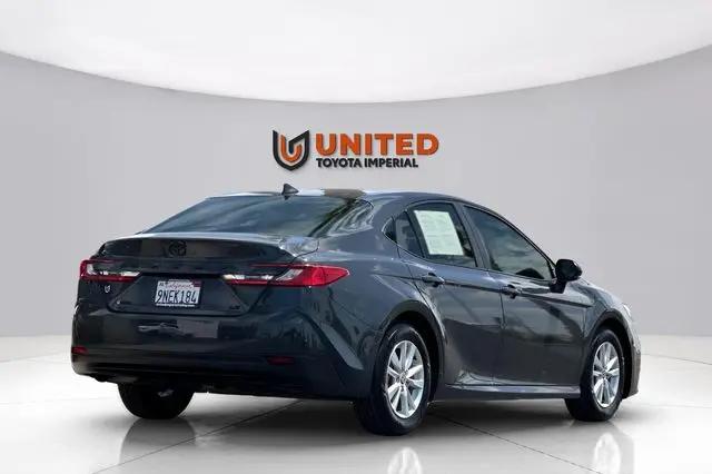 2025 Toyota Camry LE