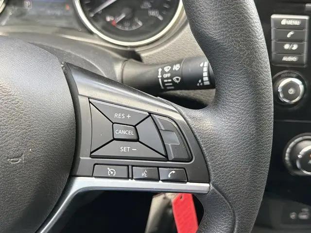 2022 Nissan Rogue Sport S FWD Xtronic CVT