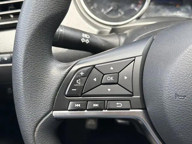 2022 Nissan Rogue Sport S FWD Xtronic CVT