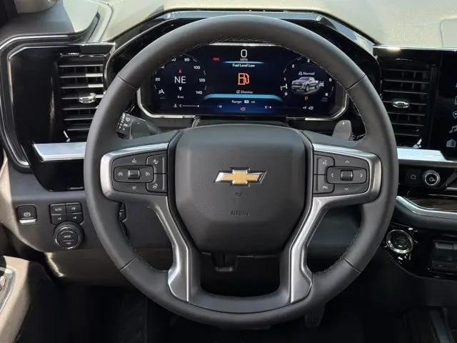 2026 Chevrolet Silverado 1500 4WD Crew Cab Standard Bed LT