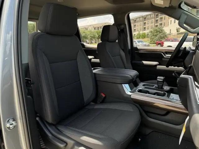2026 Chevrolet Silverado 1500 4WD Crew Cab Standard Bed LT