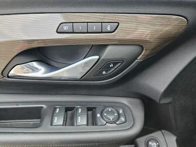 2023 GMC Terrain AWD Denali