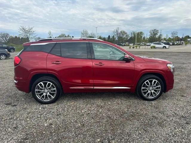 2023 GMC Terrain AWD Denali