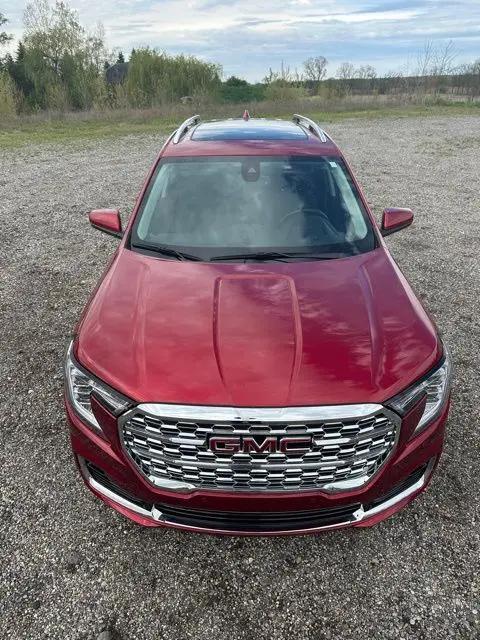 2023 GMC Terrain AWD Denali