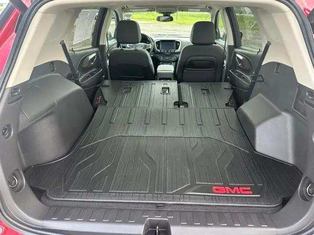 2023 GMC Terrain AWD Denali