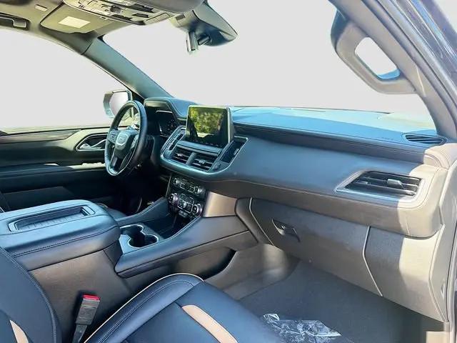 2024 GMC Yukon 4WD AT4