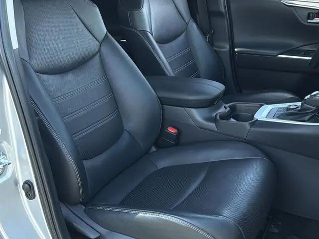 2020 Toyota RAV4 Hybrid Limited