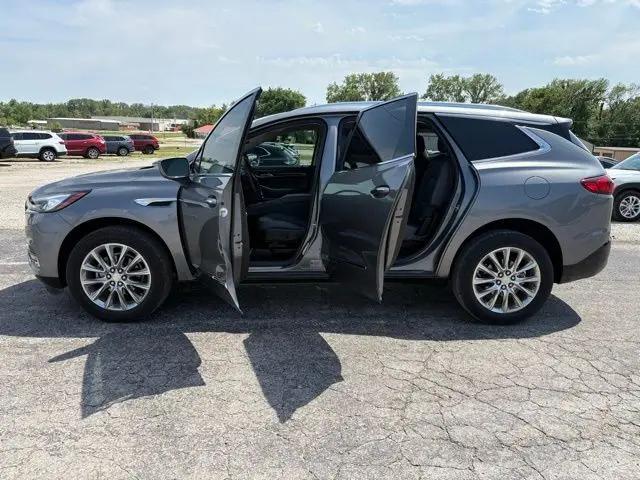 2020 Buick Enclave FWD Essence