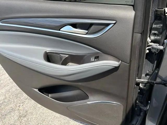 2020 Buick Enclave FWD Essence