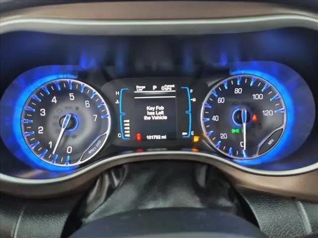 2017 Chrysler Pacifica Touring-L