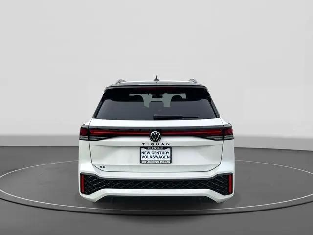 2026 Volkswagen Tiguan SE R-Line Black